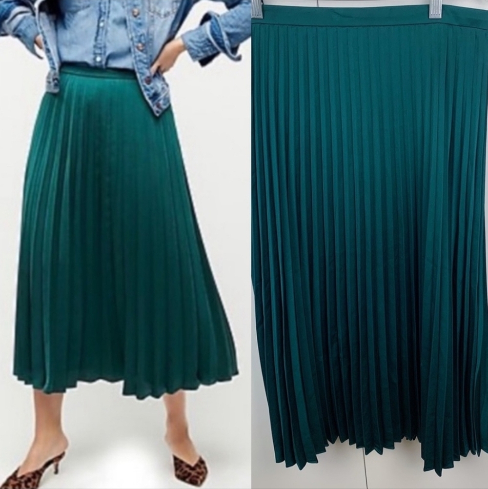 NWT J.Crew Green Elegant Pleated Skirt Size XS
